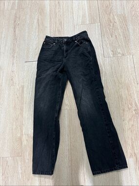 Garage Washed Black Straight-Leg Jeans- size 26(3)
